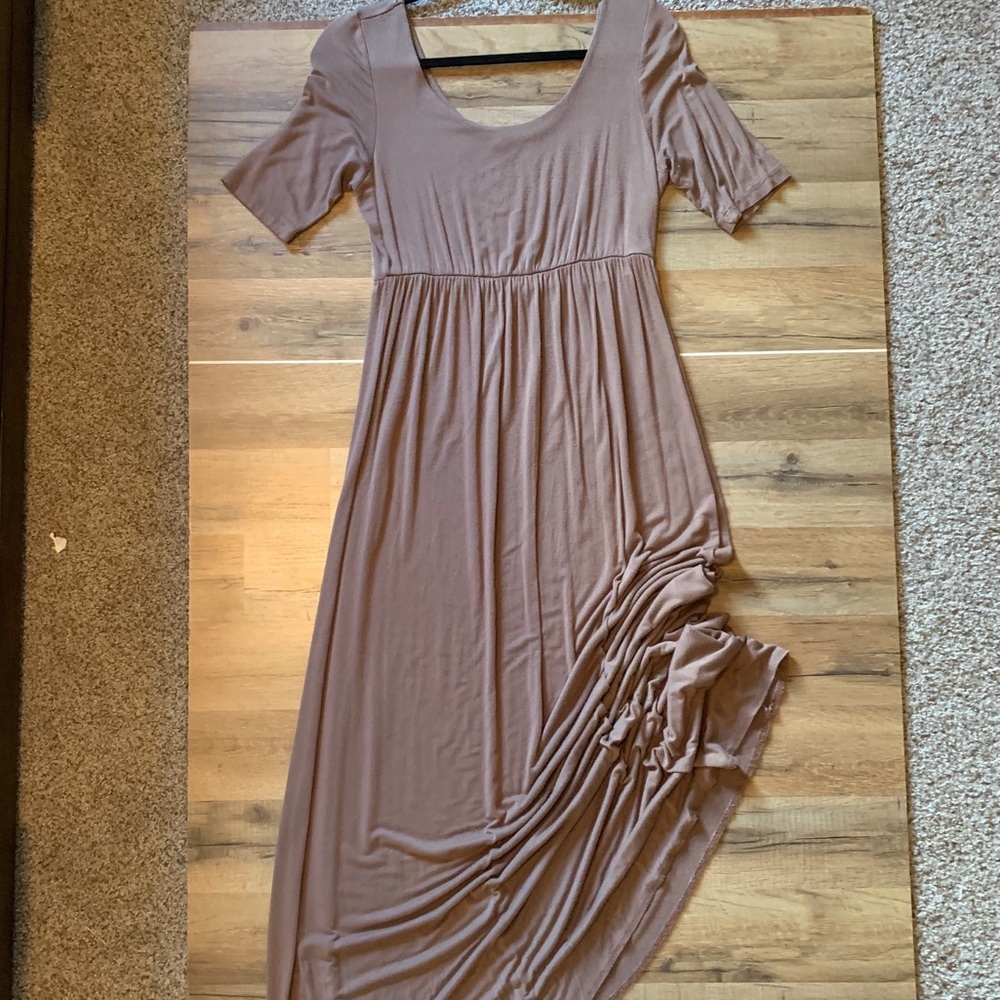 Scoop neck maxi dress